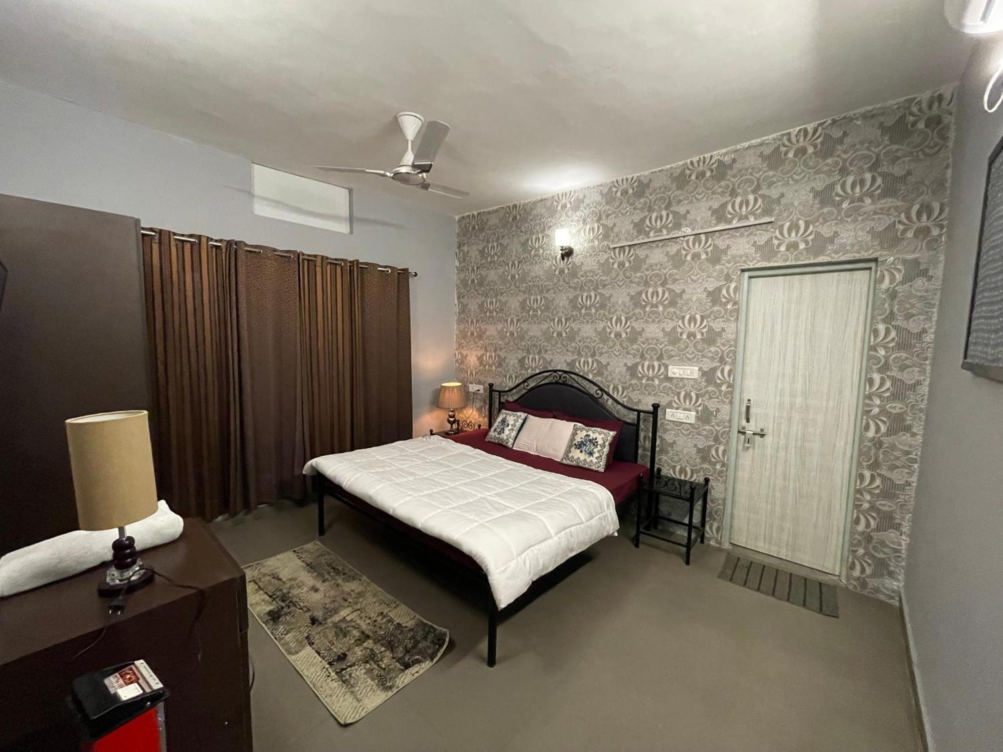 Saraiville- Luxury Riverside Cottages Dehradun Exterior photo
